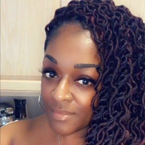 Meet your Posher, Keisha
